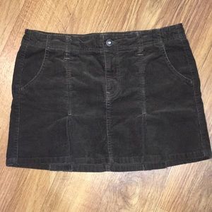 🌿 Old Navy skirt size 6